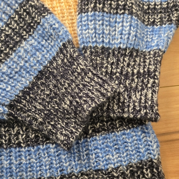 C&C California Women's Multi-Color Stripe Sweater 1X - Picture 4 of 7